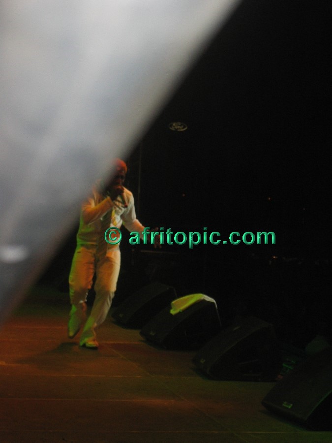 ../Images/14-160706c 200.jpg